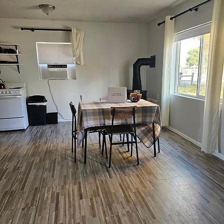 大章克申Peaceful, Private And Airy On A 5 Acre Farm别墅 外观 照片
